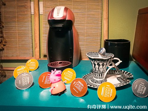 dolcegusto雀巢膠囊咖啡機哪個型號好，Genio小企鵝和XS小星星